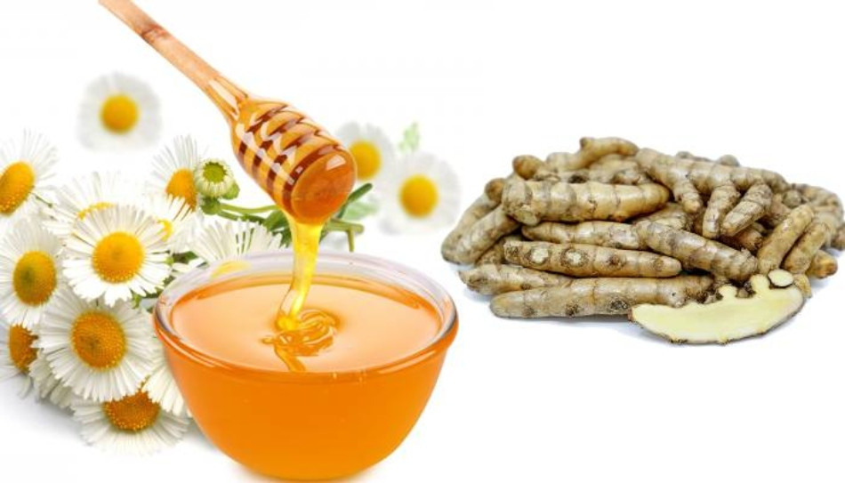 Dùng nghệ trắng và mật ong trị sẹo mụn