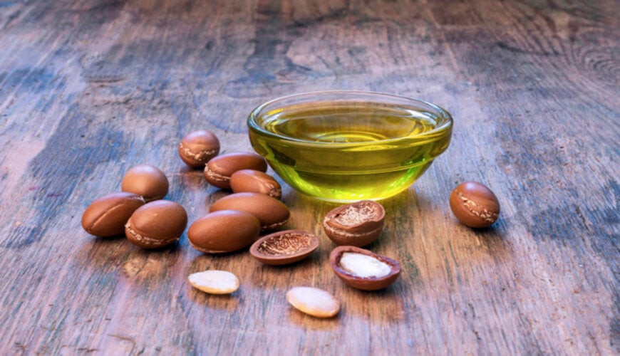 dưỡng ẩm cho da bằng tinh dầu argan