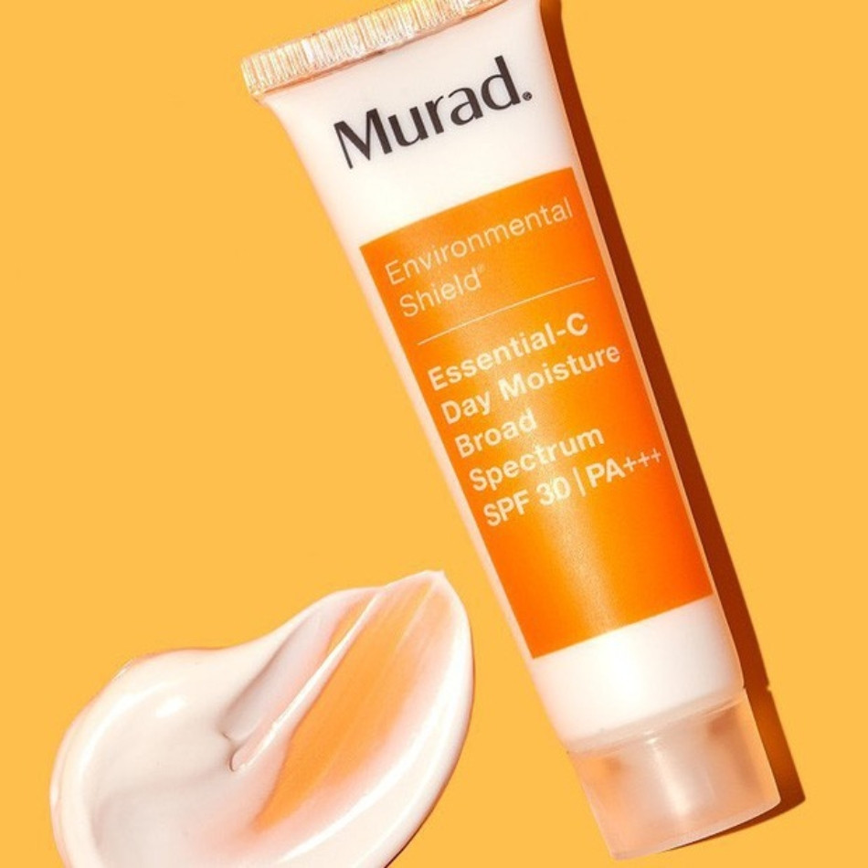 Kem chống nắng cho da khô Murad Essential-C Day Moisture SPF 30 +++