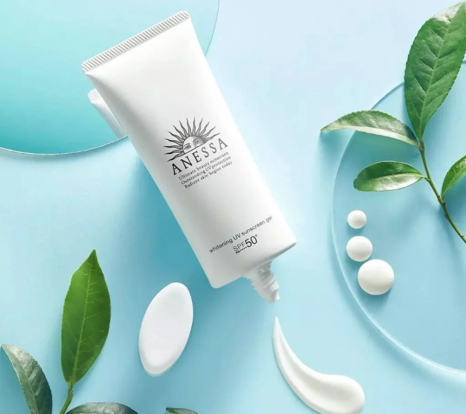 Kem chống nắng cho da thường Anessa Whitening UV Sunscreen Gel ưa chuộng