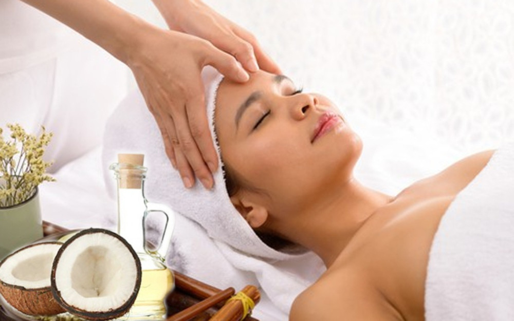 Massage mặt giúp cải thiện tình trạng da