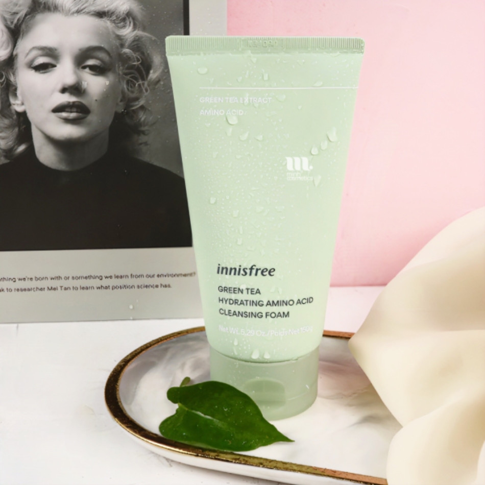 Sữa rửa mặt cho da dầu mụn Innisfree Trà Xanh Green Tea Hydrating Amino Cleansing Foam