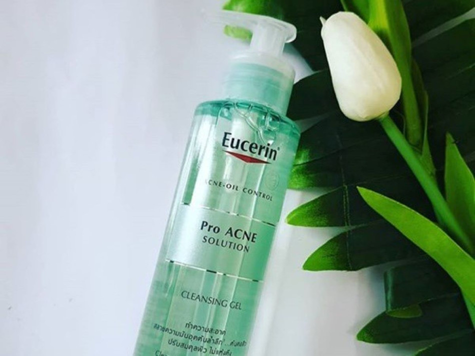 Sữa rửa mặt Eucerin ProAcne Solution Cleansing Gel