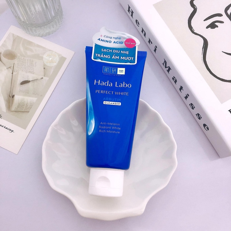 Sữa Rửa Mặt Hada Labo Perfect White Cleanser