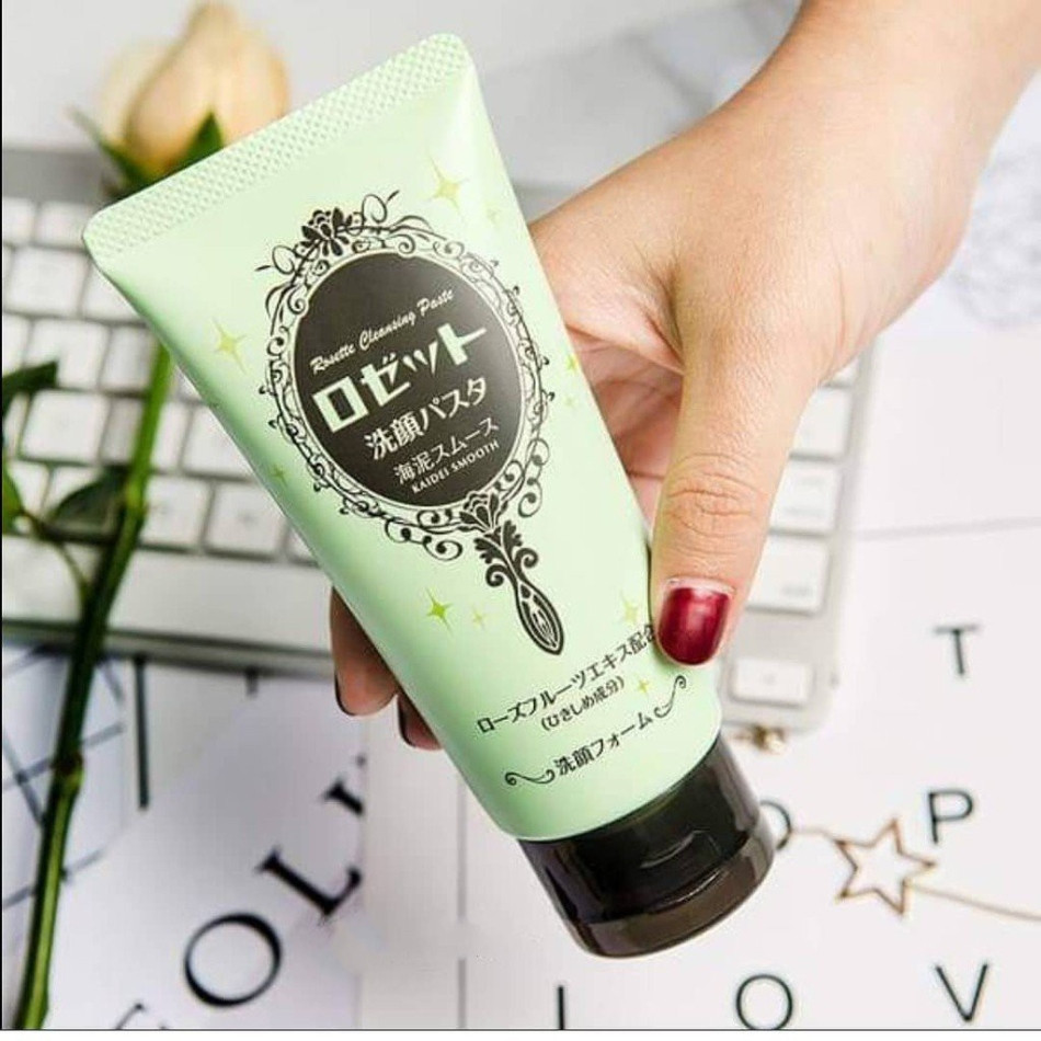 Sữa rửa mặt Rosette Face Wash Pasta Sea Clay Smooth