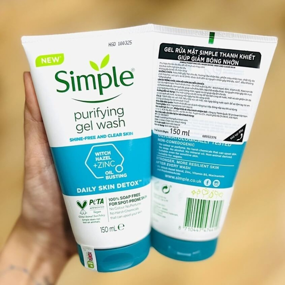 Sữa rửa mặt Simple Purifying Gel Wash