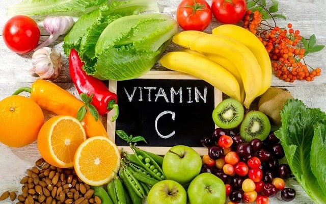 VITAMIN C – VŨ KHÍ KHÔNG THỂ THIẾU TRONG CÔNG CUỘC CHỐNG LÃO HOÁ DA.