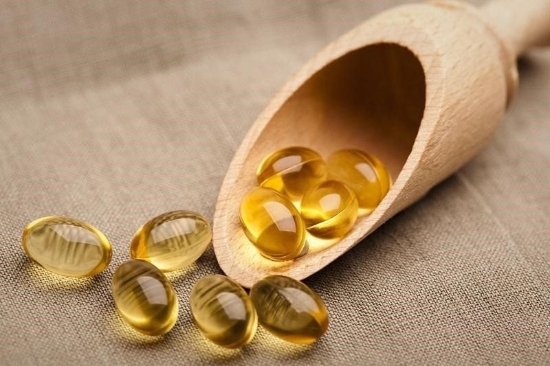 Vitamin E tái tạo tóc