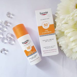 Kết Cấu Kem Chống Nắng Eucerin