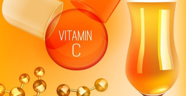 Vitamin K giúp cải thiện tình trạng quầng thâm quanh mắt